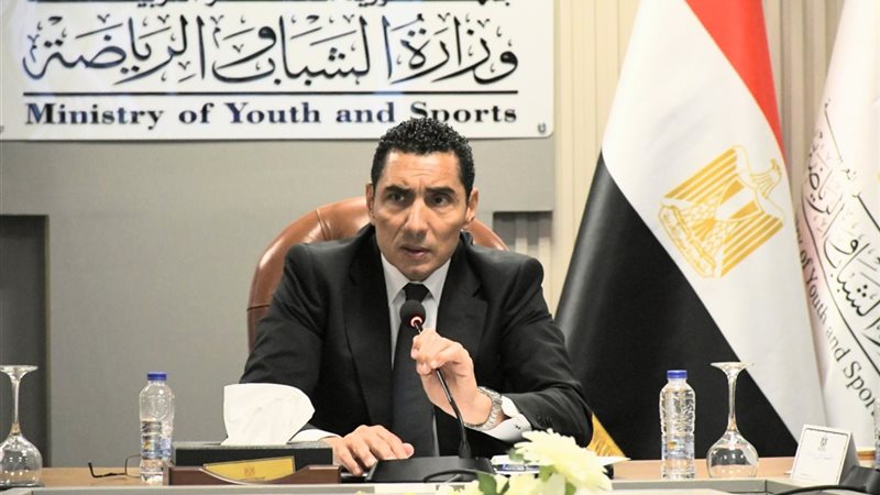 جوهر نبيل - وزير