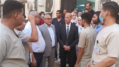 رئيس جامعة بني سويف في زيارة مفاجئة لقسم طوارئ الأطفال بالمستشفى الجامعي