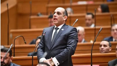 مأمون يطالب بإعادة النظر في ضوابط وحدات الإسكان الاجتماعي