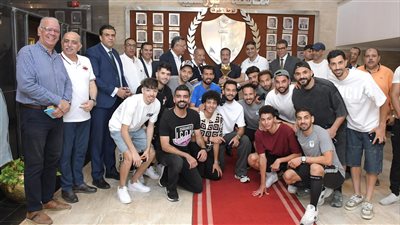 محافظ بورسعيد يكرم أبطال المصري بعد التتويج بكأس عاصمة مصر