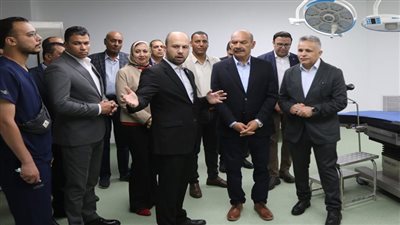 محافظ السويس يؤكد أهمية الاستجابة السريعة لاحتياجات المواطنين
