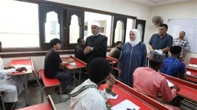 انتظام امتحانات الثانوية الأزهرية للوافدين دون شكاوى من مادة الفقه