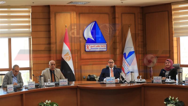 مجلس الجامعة 