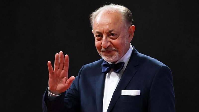 الفنان الكبير عبد العزيز مخيون 