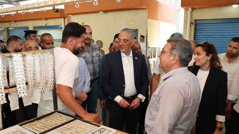 خلال الافتتاح