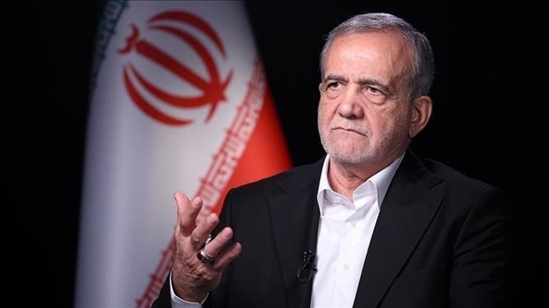الرئيس الإيراني مسعود
