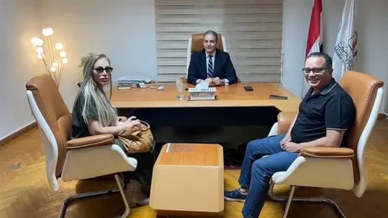 نقيب  الاعلاميين وريهام سعيد