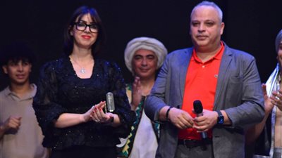 سفيرة تونس بمصر تشهد عرض 