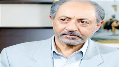 عبدالعزيز مخيون.. رحيل فنان مثقف