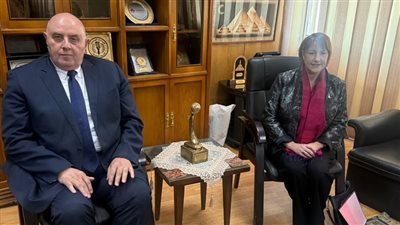 سفيرة نيوزيلندا للإذاعة المصرية: نسعى لتعزيز الاستثمارات والتعاون الاقتصادي مع مصر