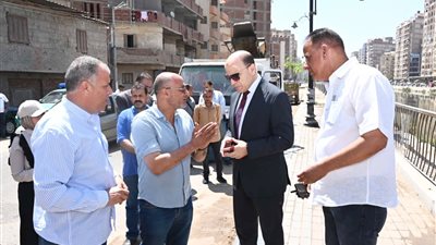 محافظ الغربية يراجع الخدمات وأعمال النظافة بشوارع طنطا