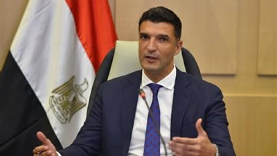وزير الصناعة يبحث مع رئيس هيئة تنمية الصعيد سبل تعزيز الاستثمار وتوطين الصناعة بصعيد مصر