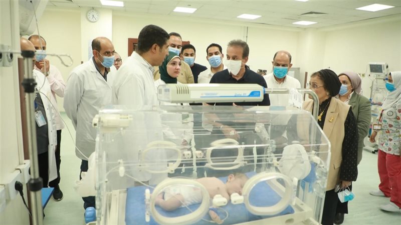 جولة وزير الصحة 