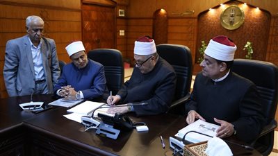 بالأسماء.. منطقة القاهرة الأزهرية تعلن أوائل الشهادة الإعدادية 
