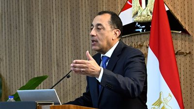 مدبولي: نستهدف 100 مليار دولار صادرات وبوابة التجارة تدعم الهدف