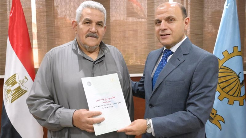 محافظ الغربية خلال
