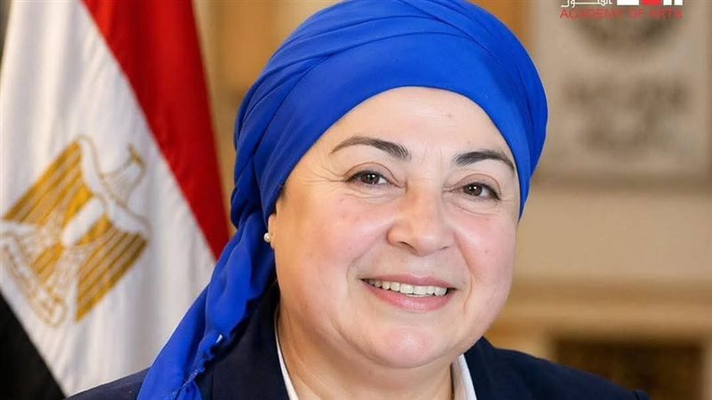 الدكتورة نبيلة حسن 