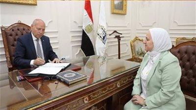 محافظ القاهرة يعتمد نتيجة الفصل الدراسي الثاني للشهادة الإعدادية بنسبة نجاح 73%