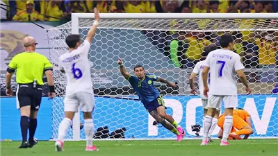 منتخب كولومبيا يفوز على أوزبكستان في كأس العالم