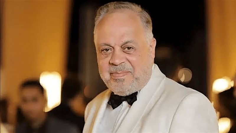 الدكتور أشرف زكي