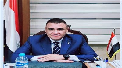 هل يمتد الاتهام إلى والد الطفلة؟.. مطالبات قانونية جديدة في قضية بائعة الشاي بعد قرار النيابة بحبس 3 متهمين