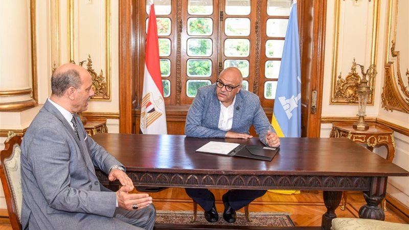محافظ الإسكندرية