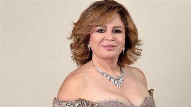 الفنانة إلهام شاهين 