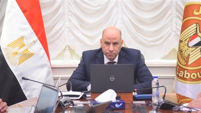 وزير العمل يتفق مع برنامج الأغذية العالمي على خطة عمل وتوقيت زمني للتعاون في مجالات التدريب