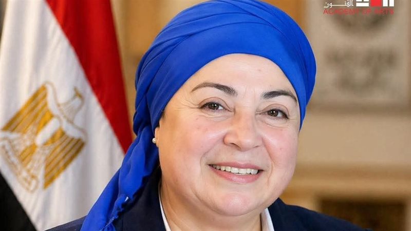 الدكتورة نبيلة حسن 
