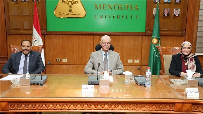 رئيس جامعة المنوفية