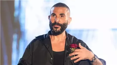 أحمد سعد يفاجئ جمهوره بقص شعره: 