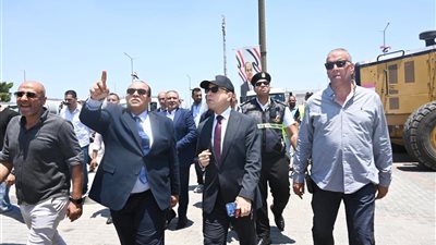 محافظ الغربية يعاين المعدات والسيارات للتأكد من مدى جاهزيتها للطوارئ