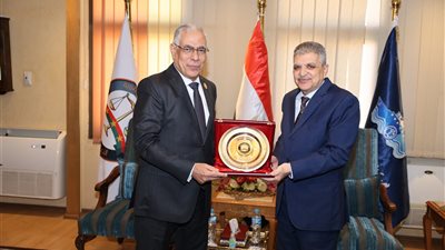 رئيس هيئة قناة السويس يستقبل النائب العام بالإسماعيلية ويستعرض استراتيجية التطوير والريادة 2030