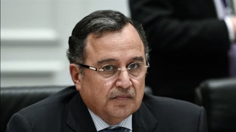 نبيل فهمي