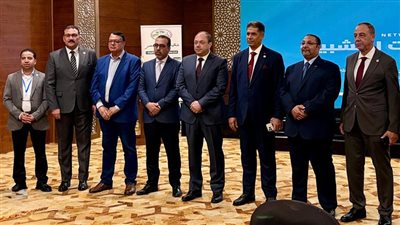 رئيس هيئة تنمية الصعيد يستعرض مشروعات شتلات القصب بمؤتمر سلاسل السكر