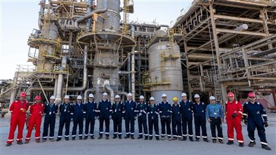 وزير البترول والثروة المعدنية يتفقد مصنع دمياط للغاز الطبيعي المسال