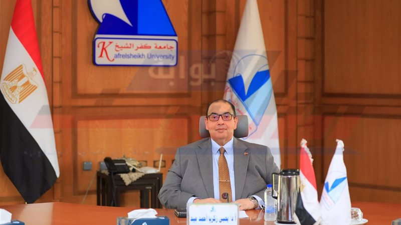 رئيس الجامعة 
