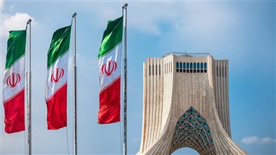 الخارجية الإيرانية: ندين بشدة الغارات الأمريكية على نقاط بسواحلنا الجنوبية