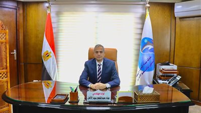 مياه البحر الأحمر: توصيل شبكات المياه والصرف لمجمع خدمات الجملة وإسكان البداري بالغردقة 