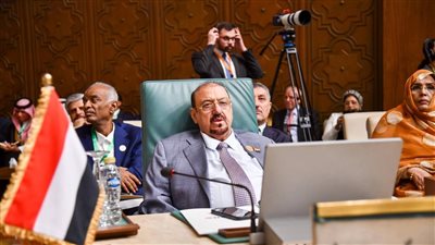 رئيس مجلس النواب اليمني يدعو إلى تأسيس منظومة عربية للدفاع والردع