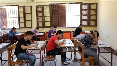 لا شكاوى في امتحانات اللغة الأجنبية للشهادة الثانوية الأزهرية بالقسم العلمي بمحافظة شمال سيناء