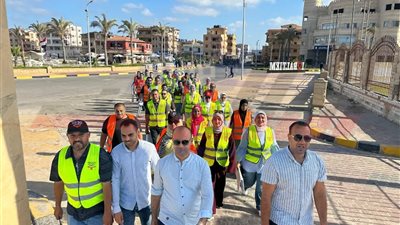 حملات توعية شاطئية بمصيف بلطيم لتعزيز الوعي بمخاطر الإدمان