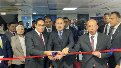 وزير التعليم العالي ورئيس جامعة القاهرة يفتتحان ويتفقدان مشروعات طبية بقصر العيني