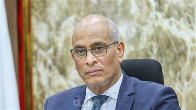حركة محدودة لرؤساء المراكز والمدن لدعم منظومة العمل المحلي