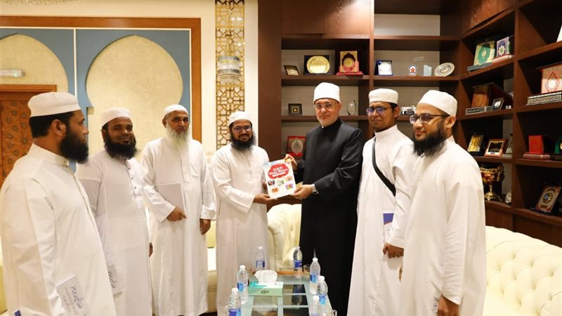 مفتي الجمهورية ووفد