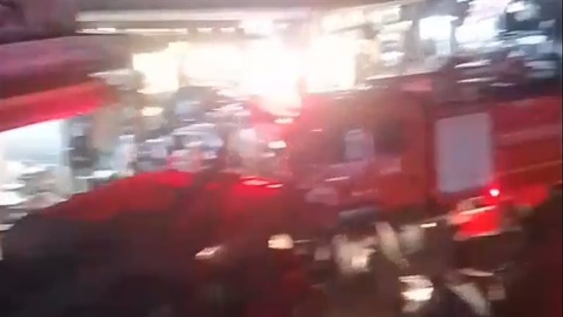 حريق بشارع السواحل