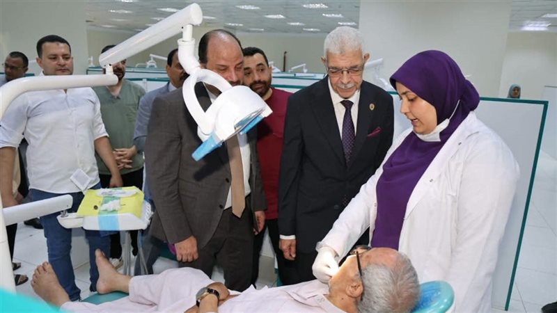 كشف أسنان بالمجان