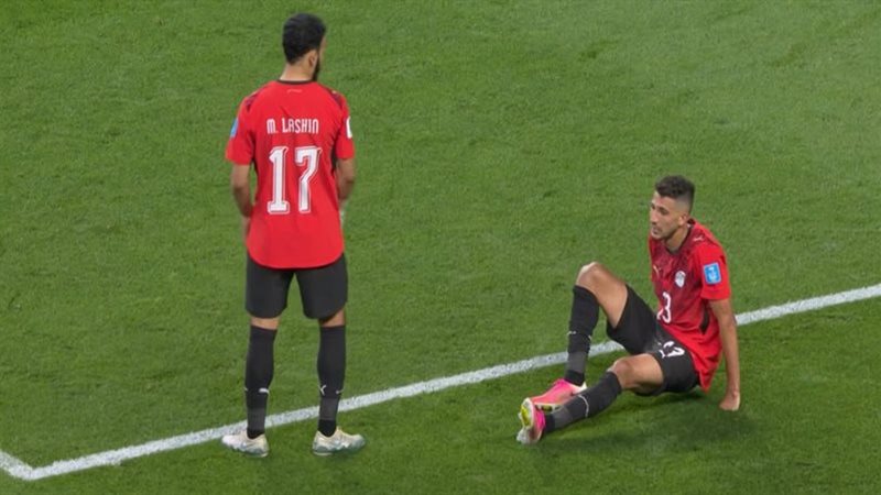 إصابة أحمد فتوح تثير القلق.. هل انتهى مشواره مع منتخب مصر في كأس العالم؟