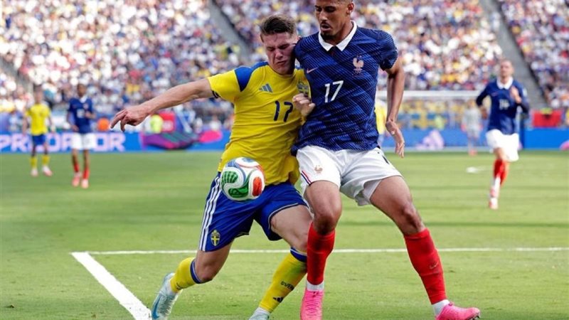 منتخب فرنسا أمام