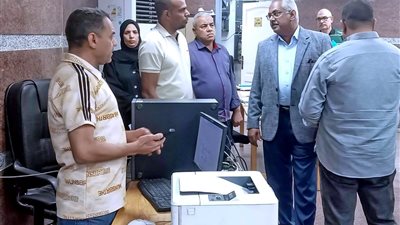 نائب محافظ سوهاج يجري جولة ميدانية بساقلتة وأخميم 